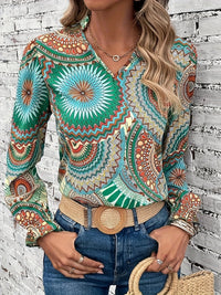 Ladies' blouse with floral pattern & V-neck for spring & autumn – Selina