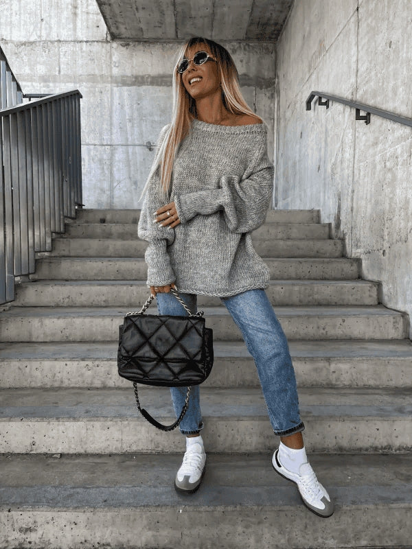 Loosely knitted ladies' jumper with off-shoulder design – Amira