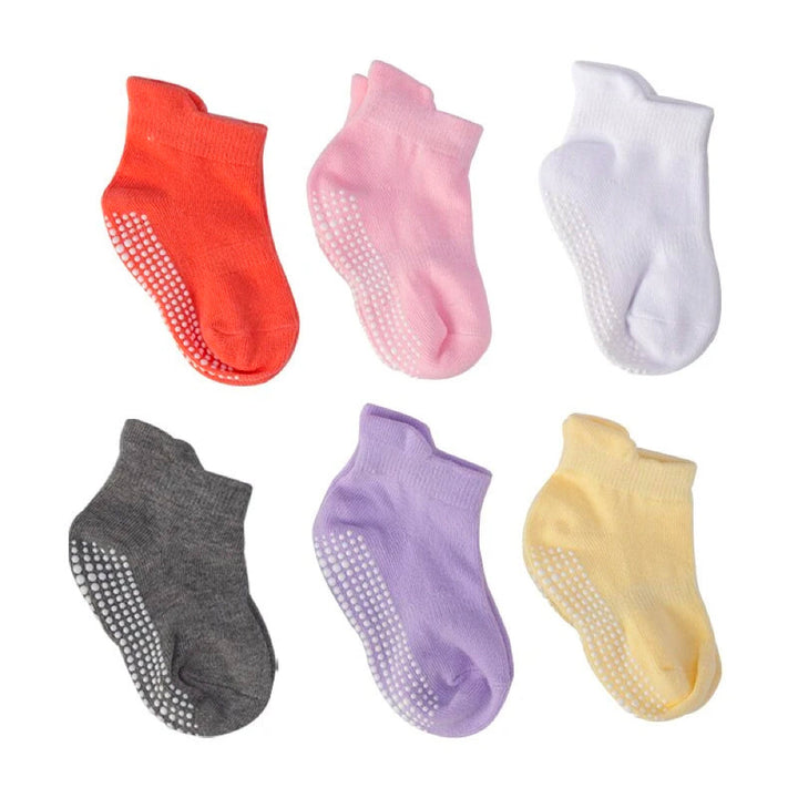 6 Pairs of Anti-Slip Baby Socks – Finn-Red-0 to 1 year-State of Style