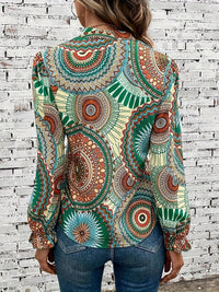 Ladies' blouse with floral pattern & V-neck for spring & autumn – Selina
