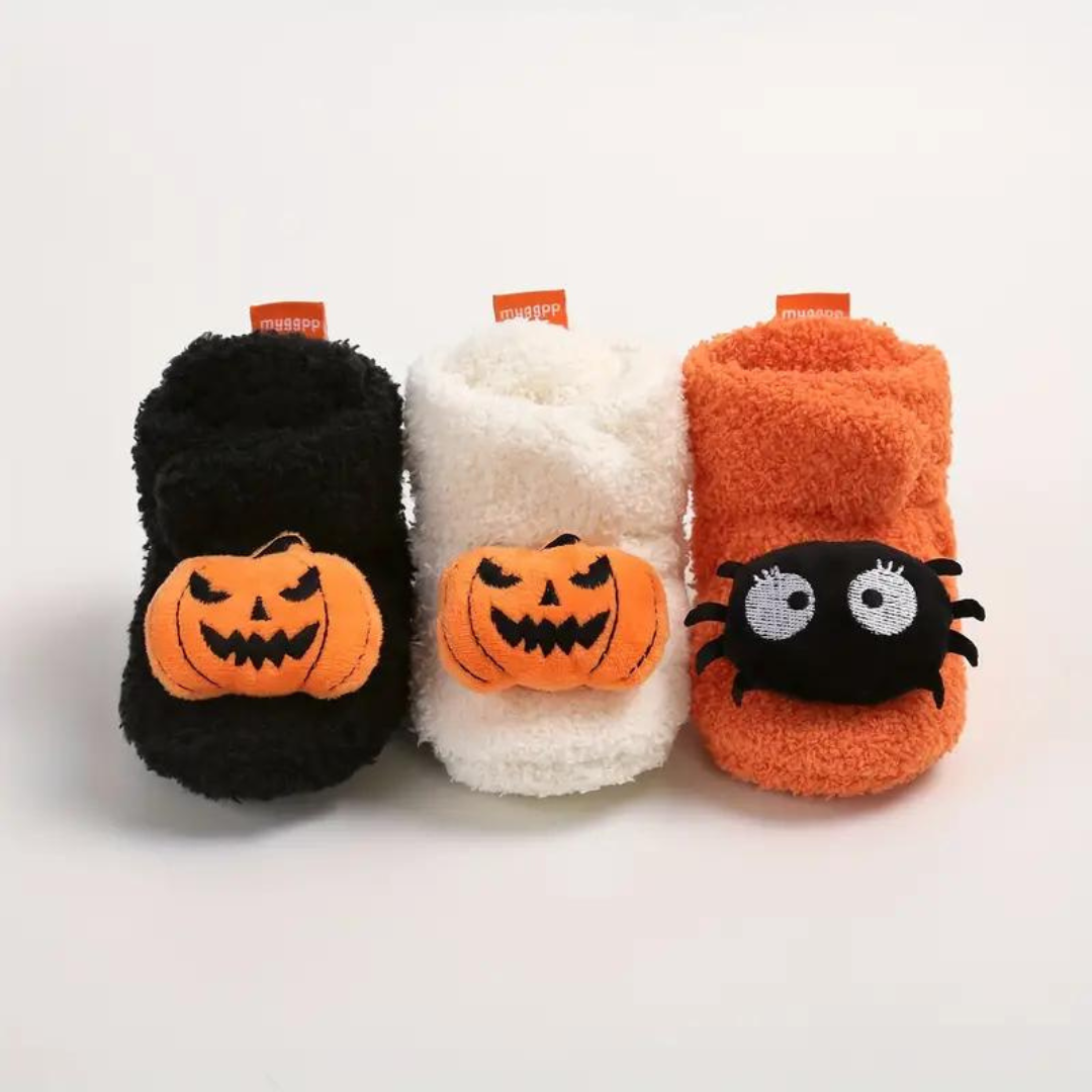 Children's Halloween Slippers with Cartoon Print – SpookySteps