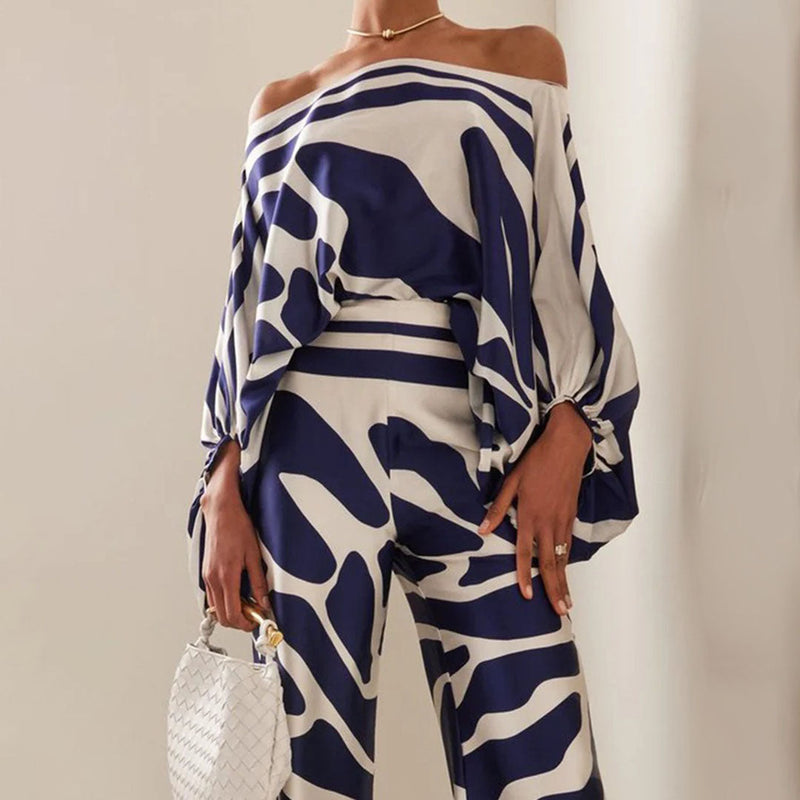 Ladies two-piece set with print & relaxed fit – Valeria