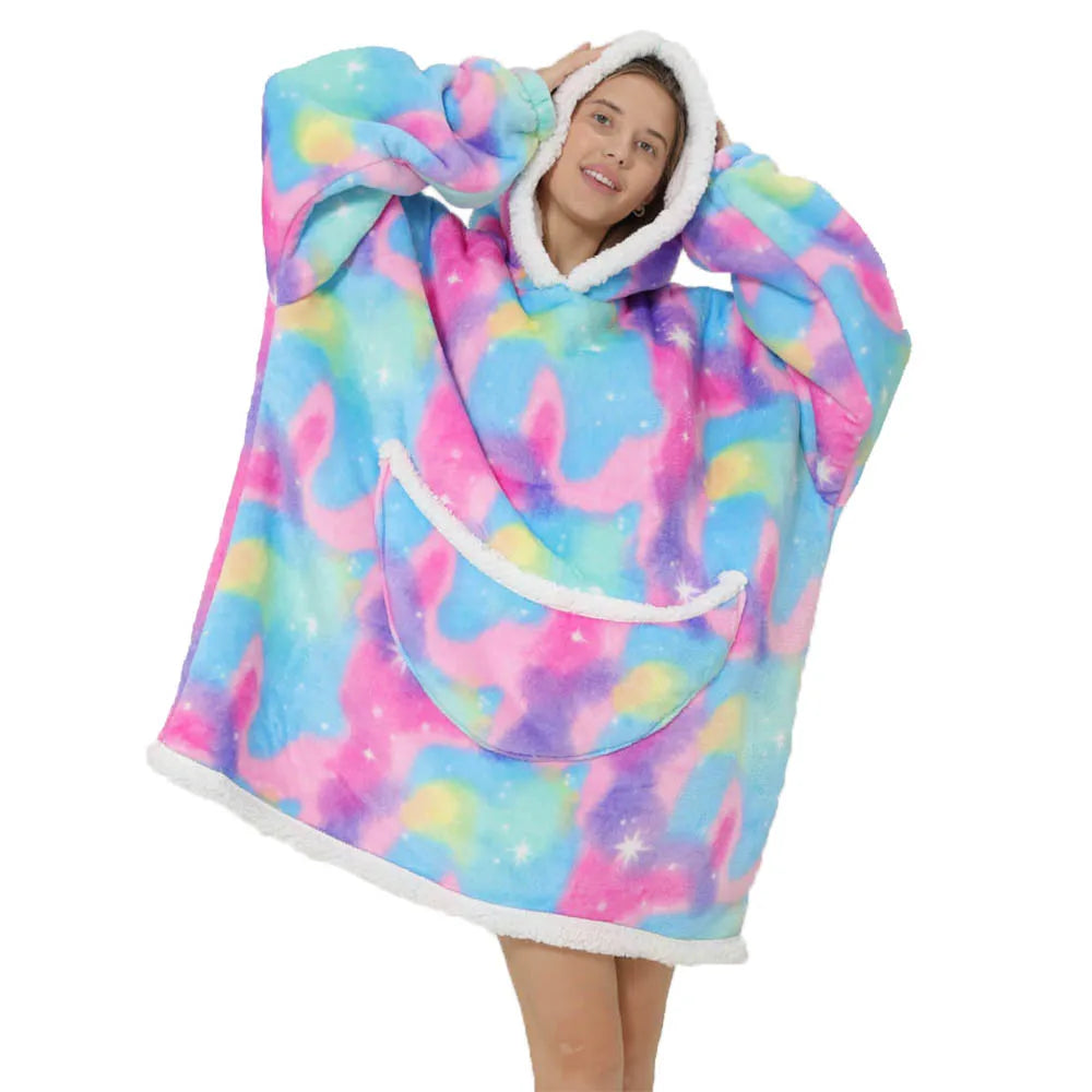 Oversized fleece blanket with hood & pockets – SnugJoy