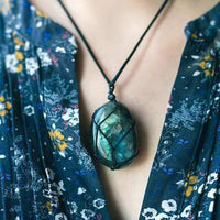 Astrid Dragonheart Labradorite Necklace-State of Style
