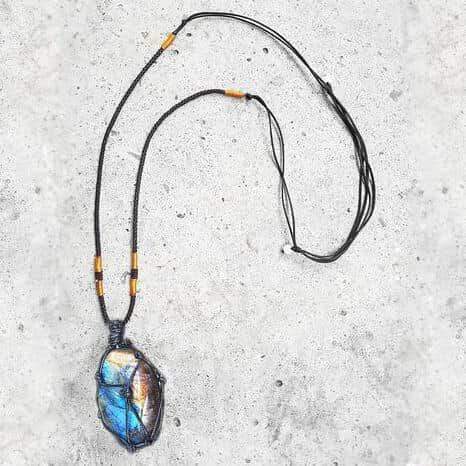 Astrid Dragonheart Labradorite Necklace-State of Style