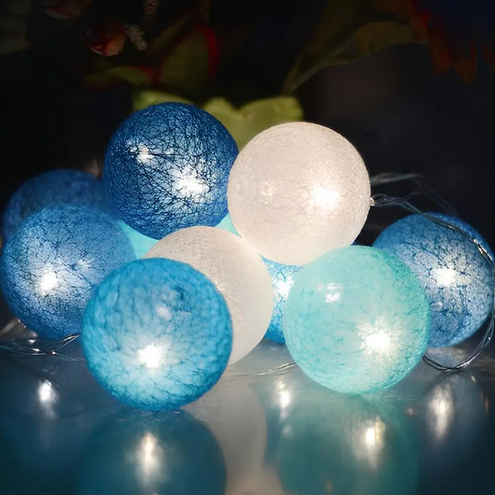 Atmospheric Ball String Lights - LumaBreeze-Ocean Blue-150 cm-USB-State of Style