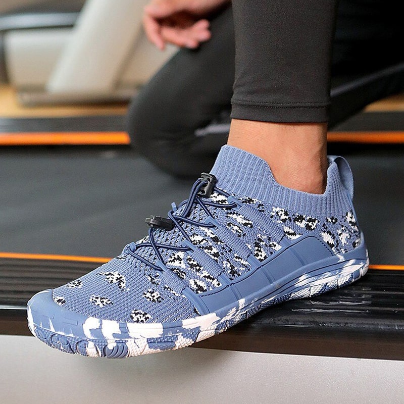 Barefoot sports shoes with non-slip sole - Auron-Black-3-State of Style