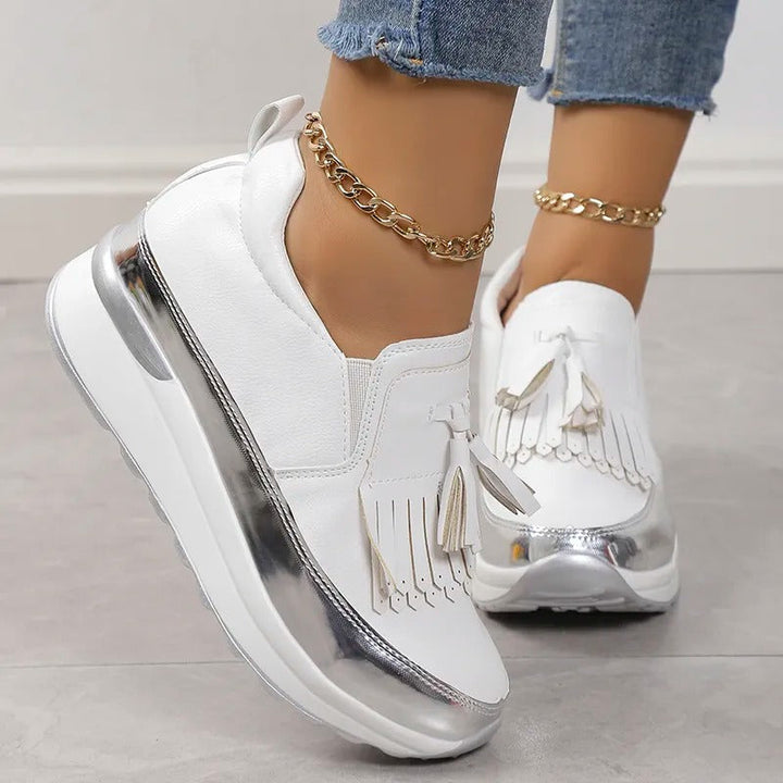 Breathable women's sneakers with timeless style – Isabella-White-3-State of Style