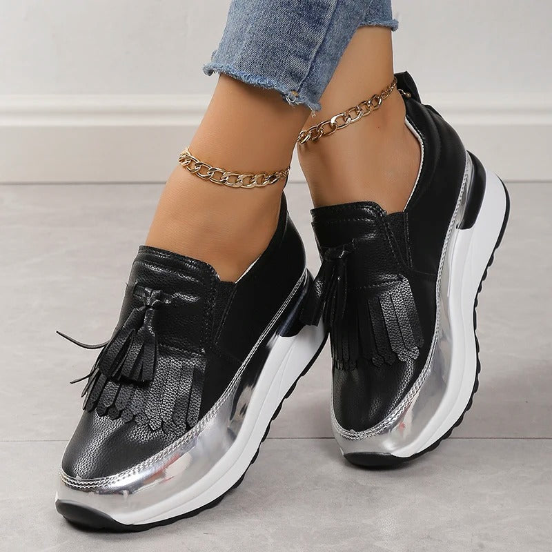 Breathable women's sneakers with timeless style – Isabella-White-3-State of Style
