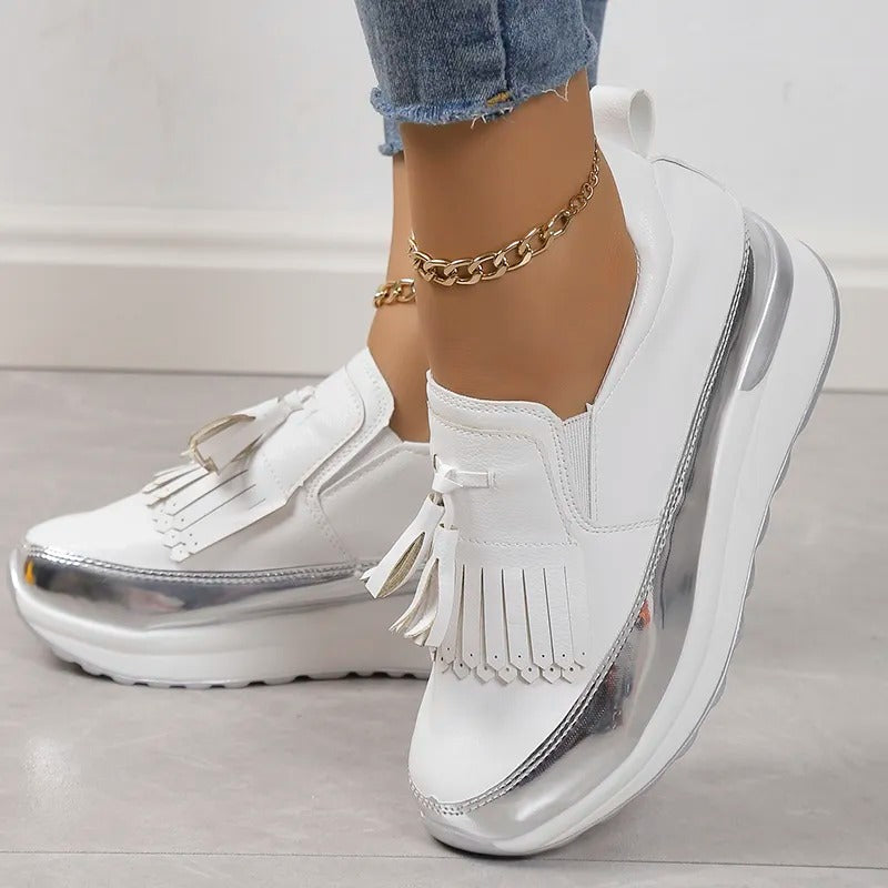 Breathable women's sneakers with timeless style – Isabella-White-3-State of Style