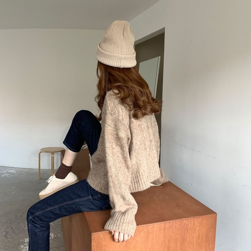 CaitlynsVest | Chic & Versatile Women's Vest-Milk Khaki-One Size-State of Style