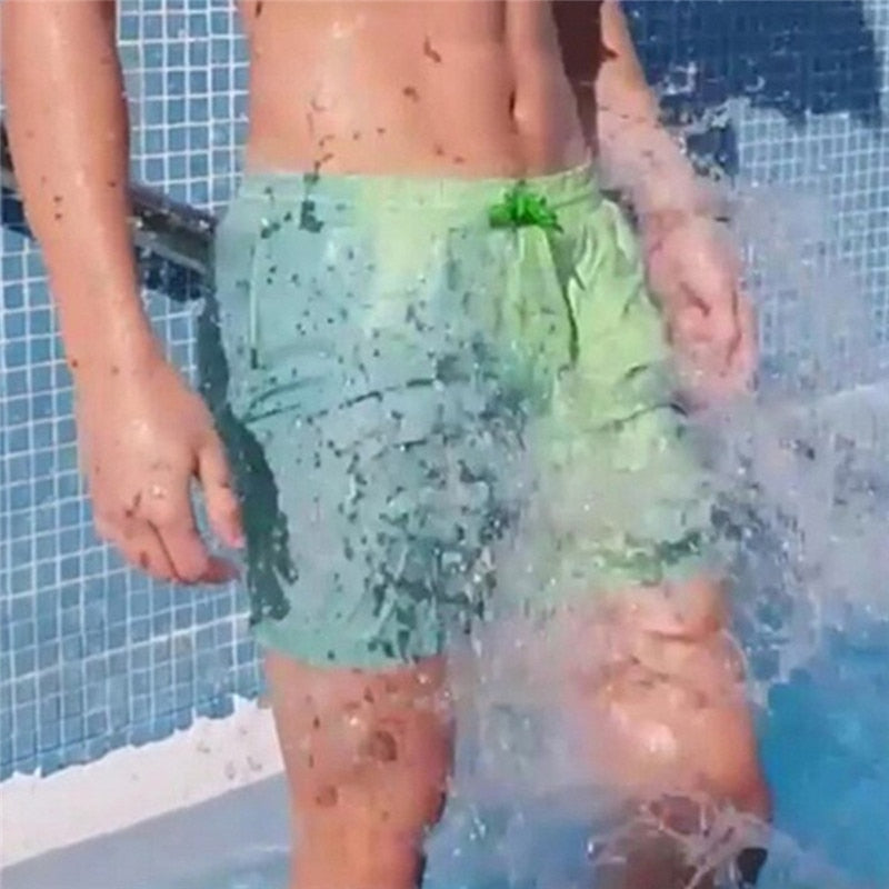 Colour-changing men's swimming shorts with thermal effect – Summer highlight 2025-Green-S-State of Style