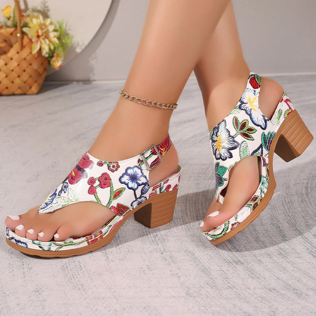Colourful women's sandals with floral pattern and block heel – Yasmina-3-State of Style