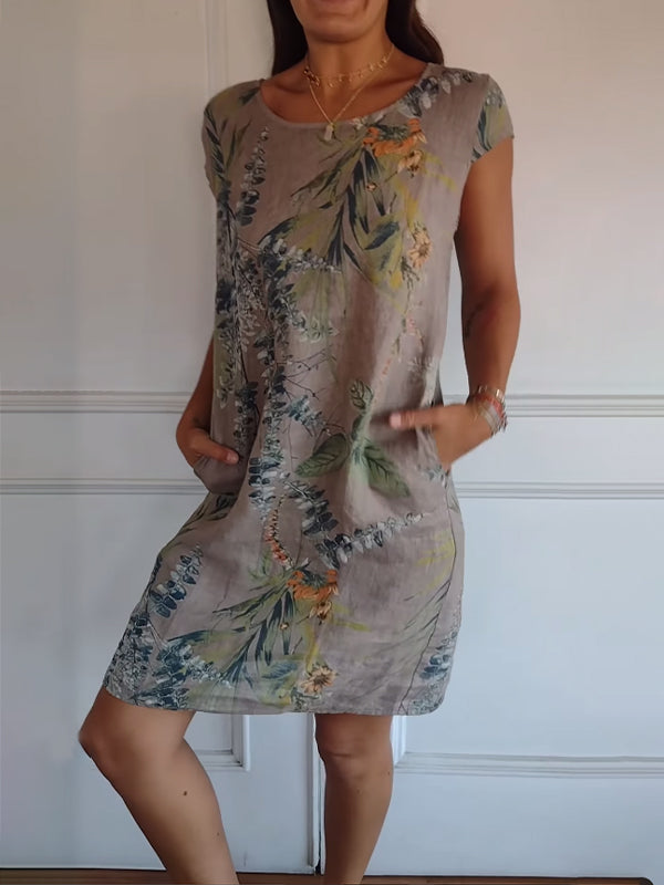 Comfortable dress with round neckline – Valentina-Brown-S-State of Style
