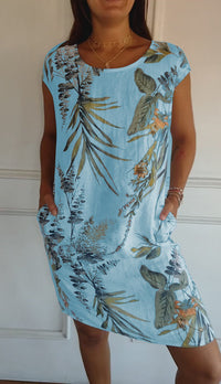 Comfortable dress with round neckline – Valentina-Light blue-S-State of Style