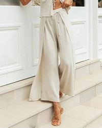 Cotton two-piece women's set with round neck and relaxed trousers – Tilda-S-State of Style