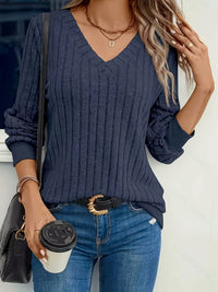Ladies' knitted jumper with V-neck and long sleeves – Amira