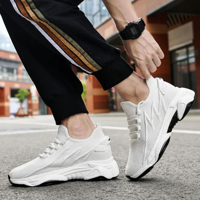 Discreetly stylish men's sneakers – MaxLift Boost-White +10CM-4.5-State of Style