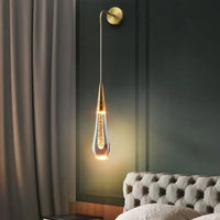 Drop-shaped Wall Lamp with Warm Glow - Solena-Gold-State of Style