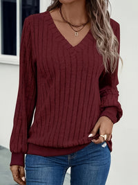 Ladies' knitted jumper with V-neck and long sleeves – Amira