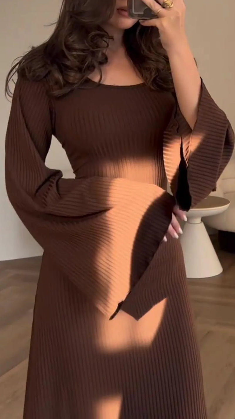 Elegant bodycon maxi dress with lacing – Valencia-Purple-S-State of Style