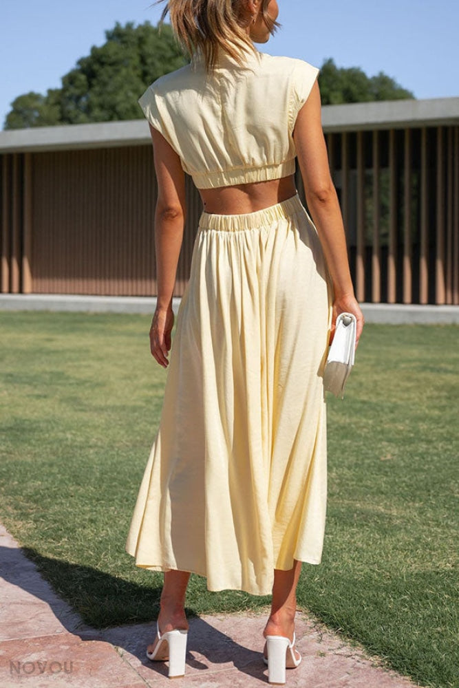 Elegant summer midi dress with roll neck and waist cut-out – Avelina-Black-S-State of Style