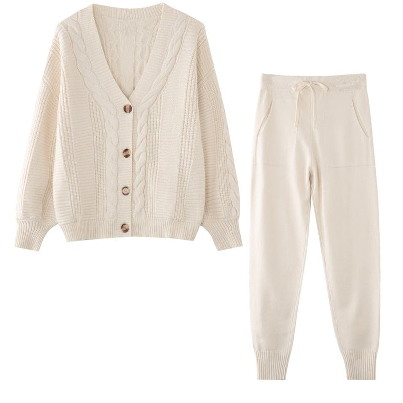 Elegant Two-Piece Winter Set | Nora Cardigan & Comfortable Pants-Beige-S-State of Style