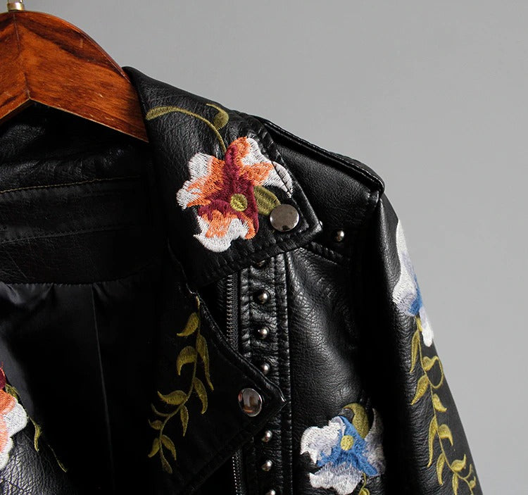 Embroidered women's faux leather biker jacket – Eleonora-Black-S-State of Style