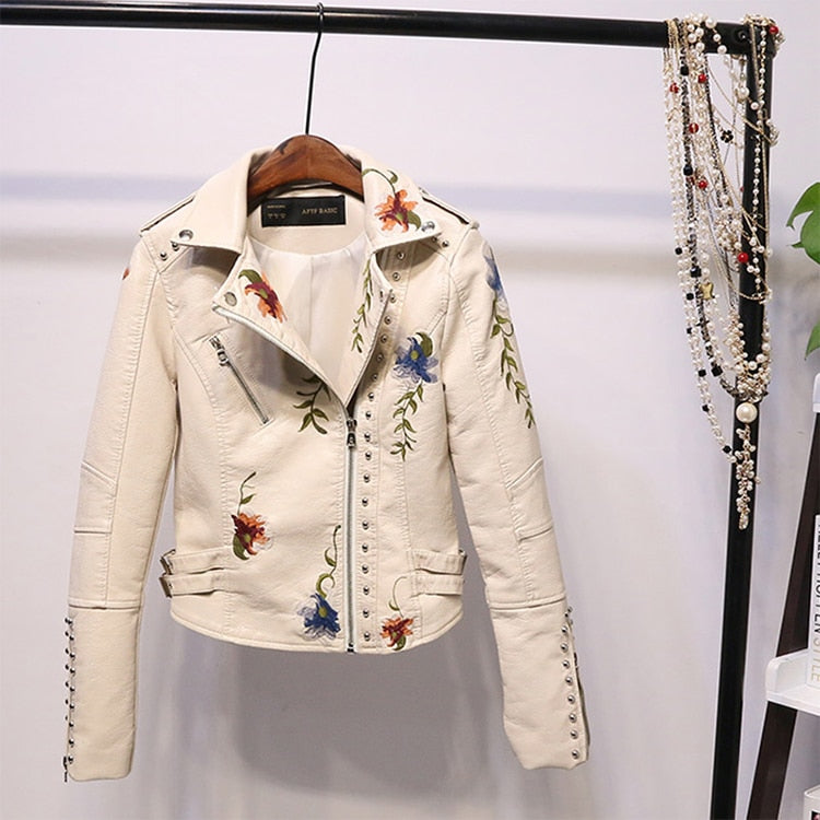 Embroidered women's faux leather biker jacket – Eleonora-White-S-State of Style