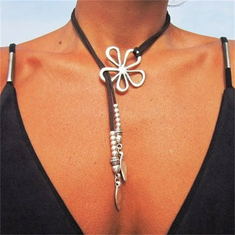 Ethnic Style Flower Necklace | Bohemian Floral Pendant-State of Style