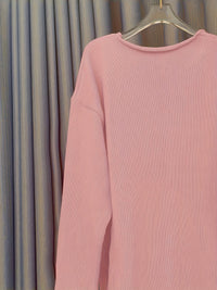 Ladies oversized jumper with V-neck & pattern – Alenia