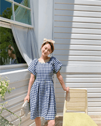 Fashionable women's dress with square neckline & puff sleeves - Selina-Green-State of Style