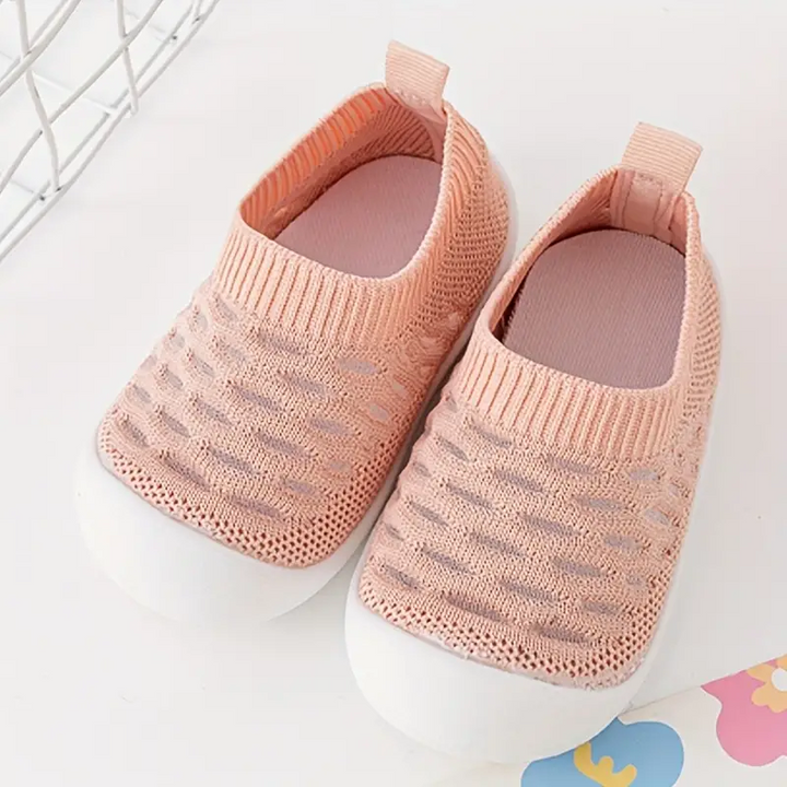 FlexiSteps – Breathable Barefoot Shoe for Toddlers-Pink-2-3-State of Style
