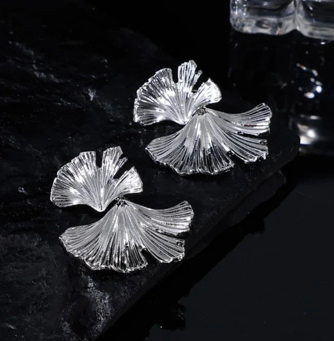 Flower Earrings in Gold and Silver - Liora-Silver-State of Style