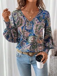 Flower print women's blouse with V-neck & lantern sleeves – Malina-S-State of Style