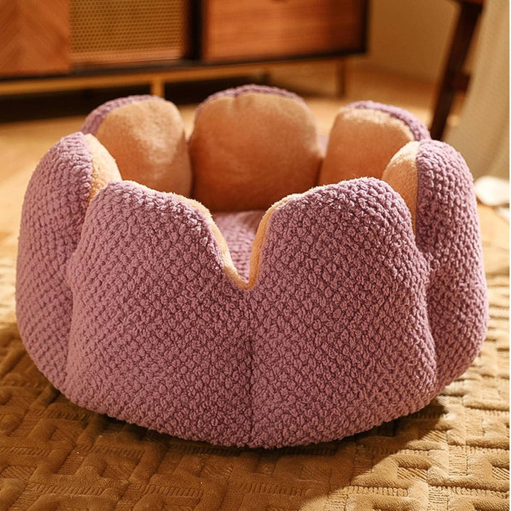 Flower-Shaped Pet Bed - PetBloom-Purple-S (40 cm)-State of Style
