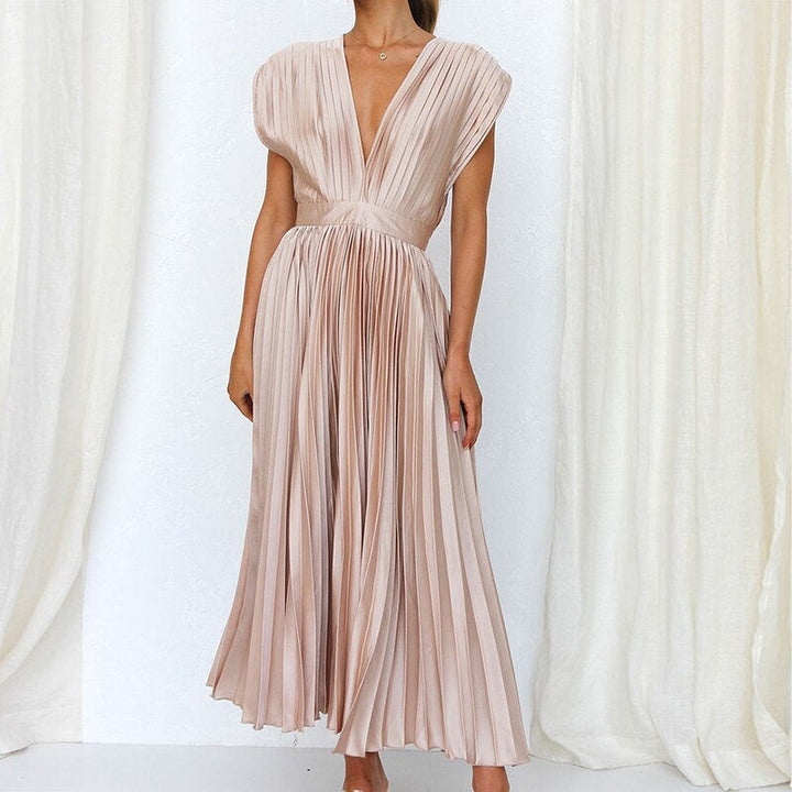 Flowing maxi dress with pleats and a V-neck – Noelle-Pink-S-State of Style