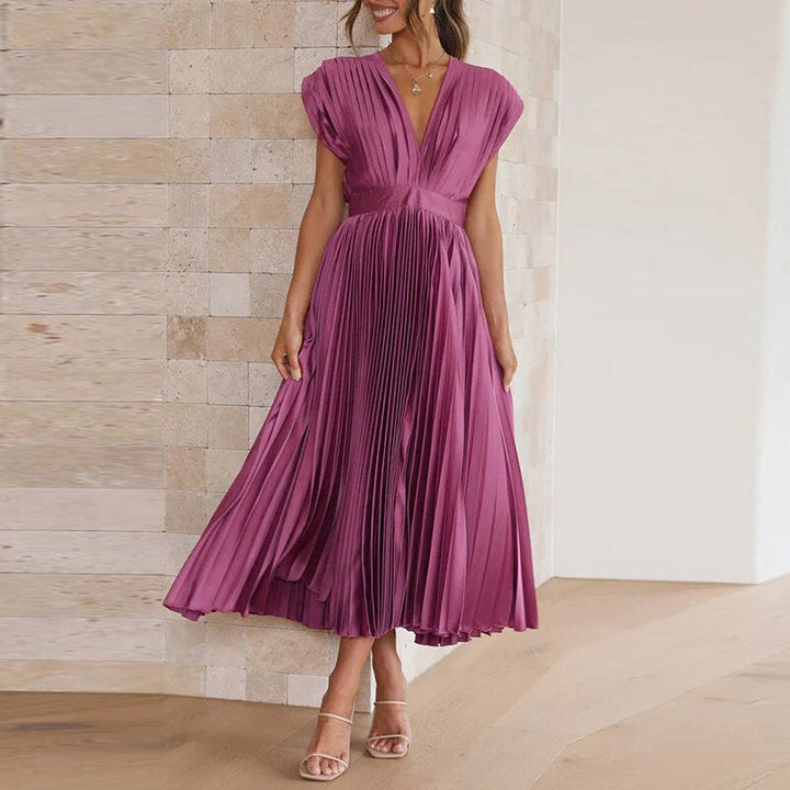 Flowing maxi dress with pleats and a V-neck – Noelle-Purple-S-State of Style