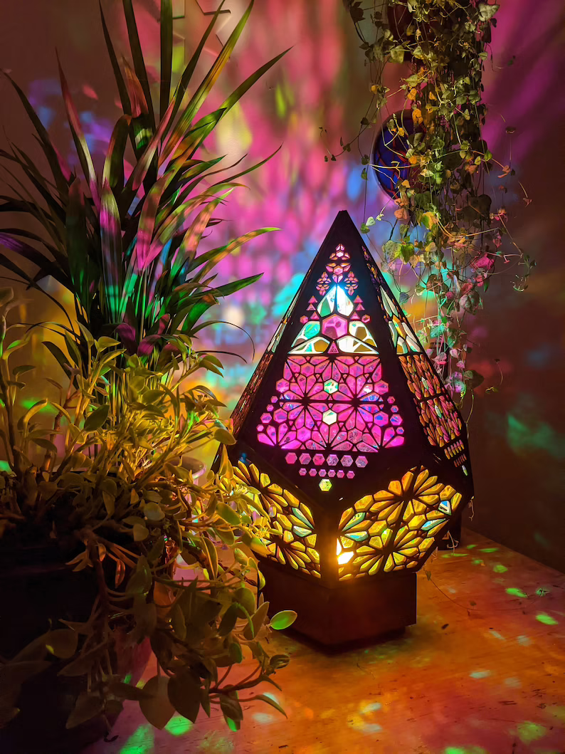 Glass-In-Leaded Style LED Table Lamp - LumiAura-State of Style