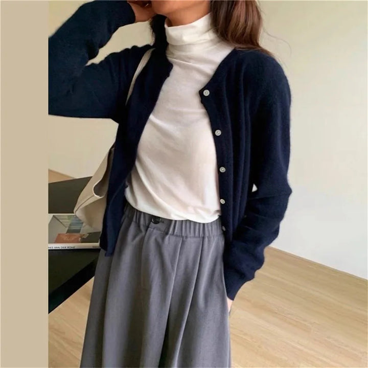Isla - Comfortable Knitted Cardigan with Buttons-Navy-One size-State of Style