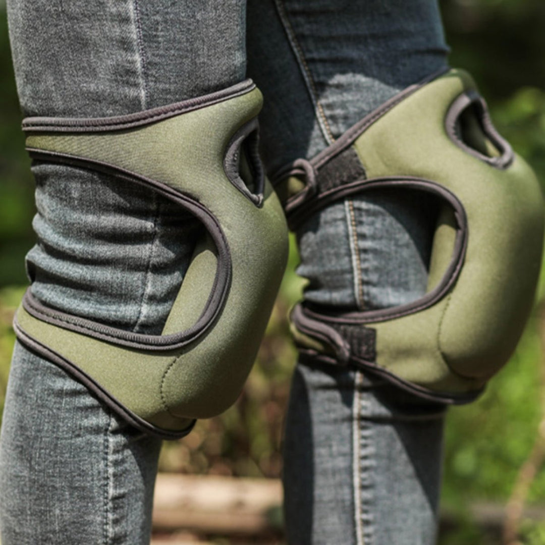 Knee pads for Gardening - GardenGuard-Green-State of Style