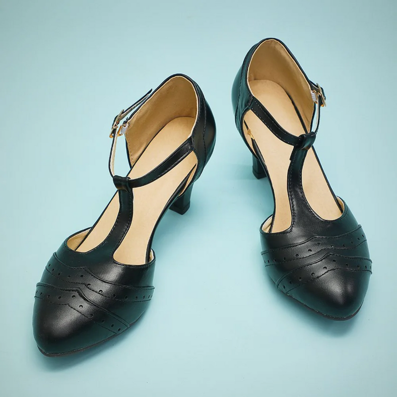 Kyla Leren Schuhe mit Spitzhacken-Schwarz-4-State of Style