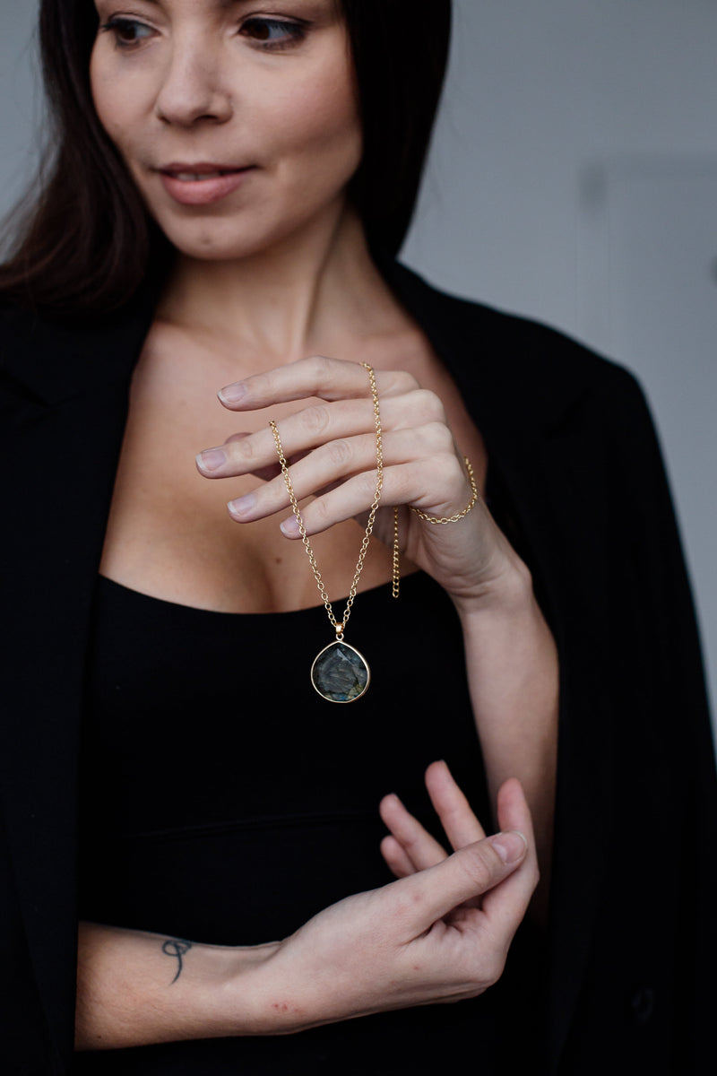 Labradorite Aura Necklace - Selene-State of Style