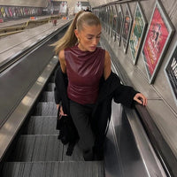 Ladies' sleeveless leather top in burgundy with a fitted silhouette – Nila-Bordeaux red-XS-State of Style