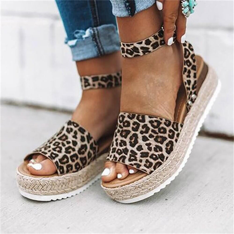 Ladies' wedge espadrille sandals with strap - Livia-Leopard print-3-State of Style