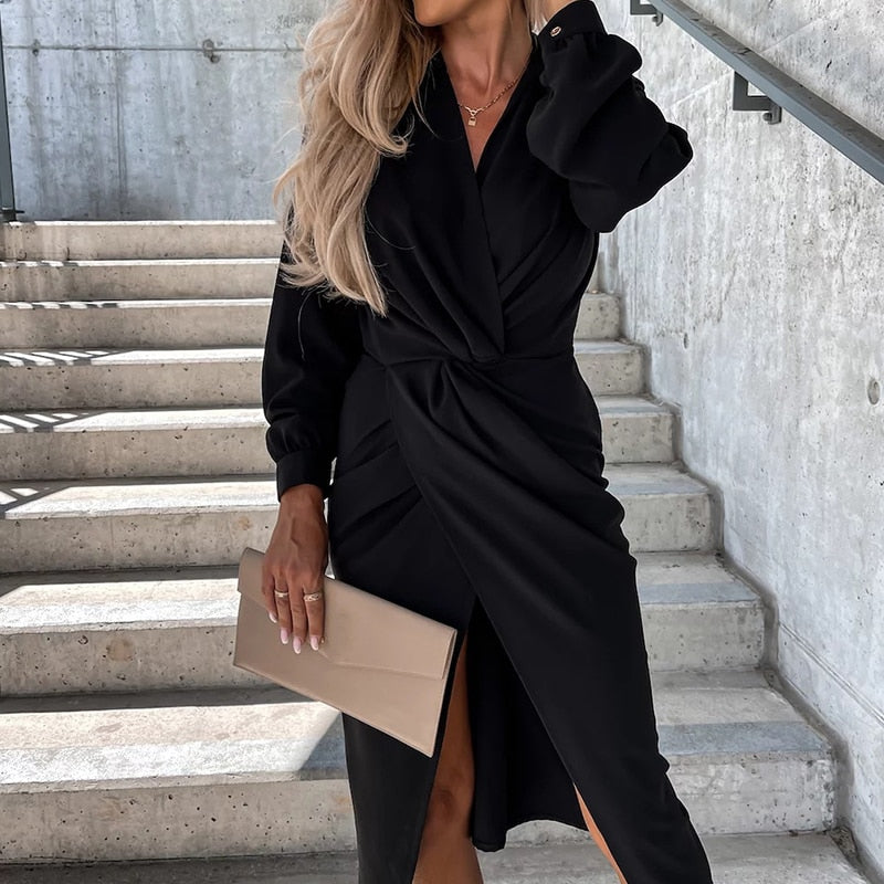 Long-Sleeve V-Neck Dress for Women | Elegant and Comfortable-Black-S-State of Style