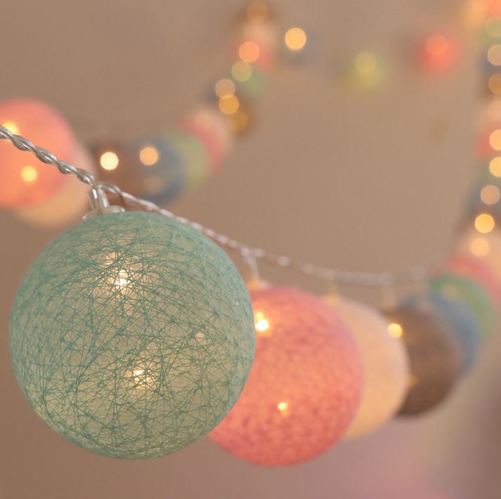 LumiBall - Fun Cotton Light-Up Ball String Lights-Candy-1.5 metres 10 lights-USB-State of Style