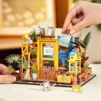 Miniature DIY Garden Shed Construction Kit – BloomHaus-State of Style