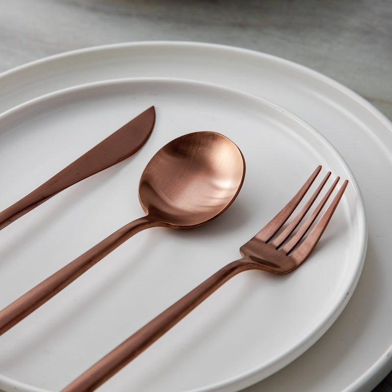 Minimalistic Cutlery for Modern Tables - PureSet-Matte Gold-Set for 4 people (20 pieces)-State of Style