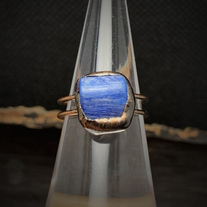 Natural Raw Birthstone Ring - Selina-January: Garnet-State of Style